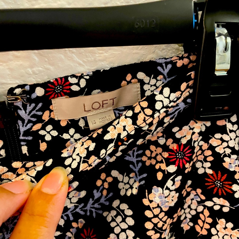 EUC Loft Floral Skirt
